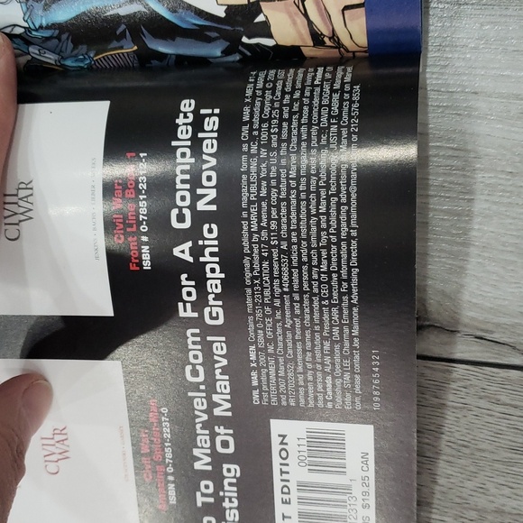 NWOT Civil War Marvel Comics Event & X-men Civil War Trades - Picture 9 of 9